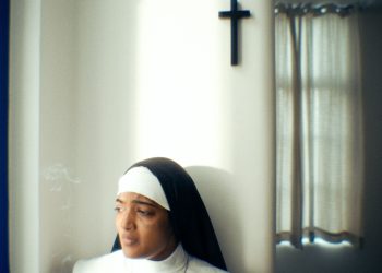 கேபர் வாசுகியின் “ஃப்ராங்கிபானி” அதிகாரப்பூர்வ மியூசிக் வீடியோ !