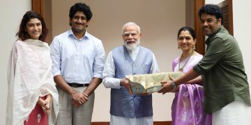 மகளுக்கு திருமணம்! பிரதமருக்கு நேரில் அழைப்பு விடுத்த குஷ்பு!!