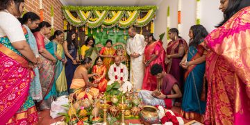 ஆடம்பரத்தை தவிர்த்த திரைப்படத் தயாரிப்பாளர் தீபன் பூபதி – நிவேதிதா கிரி திருமணம்!