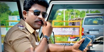 இன்ஸ்பெக்டர் சூர்யா பேச்சுலர் பார்ட்டி!