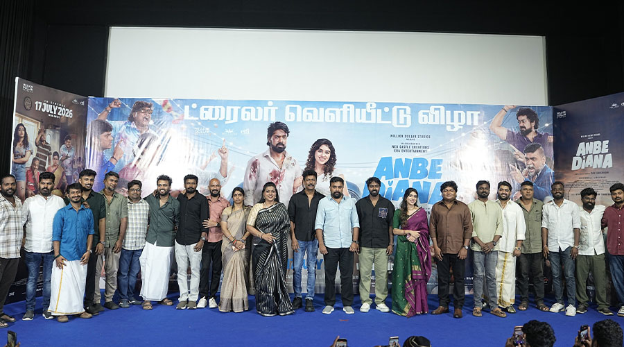 மணிரத்னம் சாரிடம் கற்ற அனுபவமே ‘அன்பே டயானா’ உருவாகக் காரணம். – பாரி இளவழகன்!