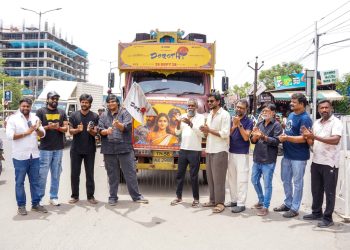 ஓரம் போ, ஓரம் போ… ‘டோரதி’ வண்டி வருது!
