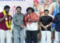 நரிக்குறவர் சமூகத்தின் வாழ்வியல் பேசும் யோகி பாபுவின் சிங்காரம்!